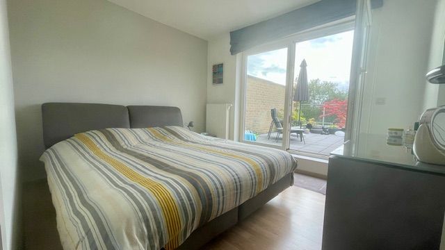 Appartement met ruim terras en garage foto 8