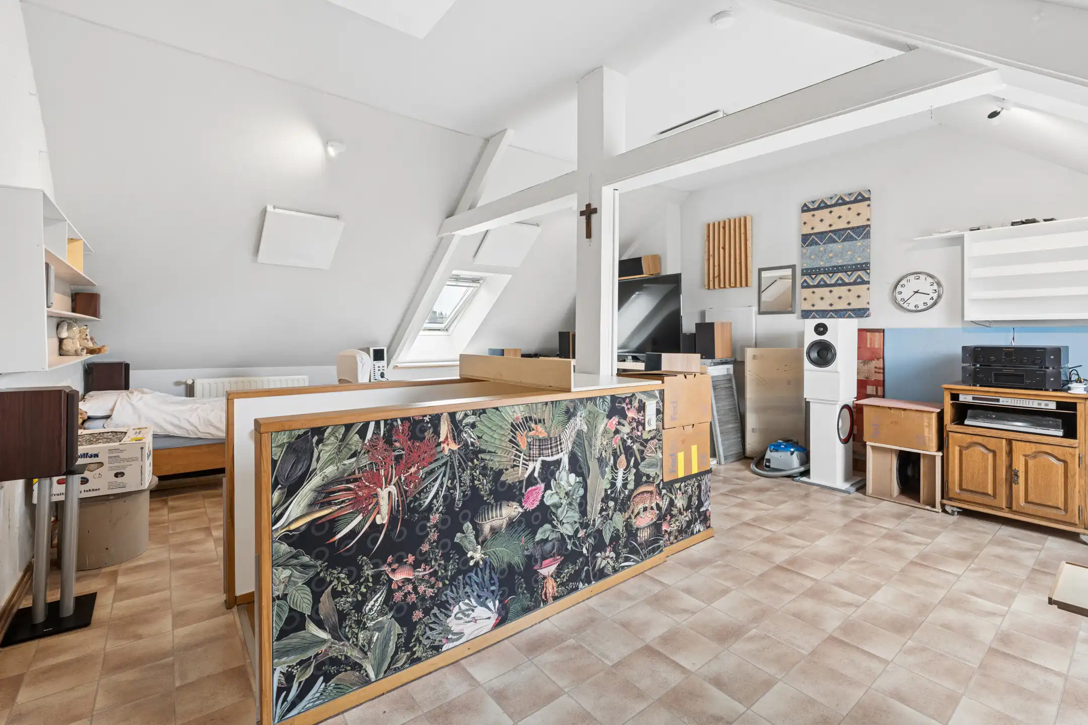 Instapklare gerenoveerde 2-gevelwoning op gunstige locatie foto 18