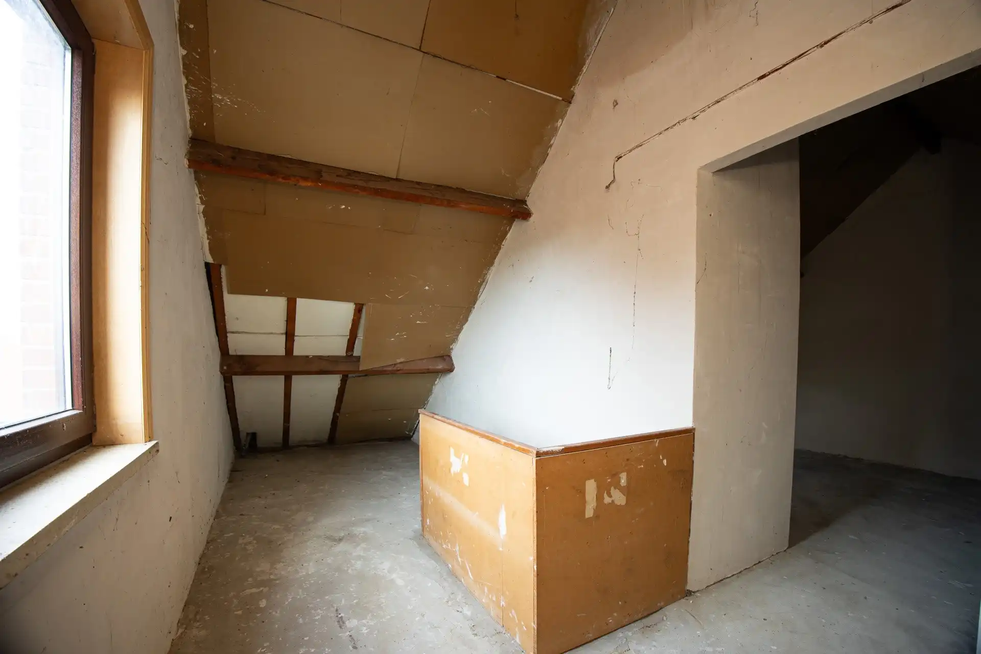 Uitstekend gelegen renovatiewoning nabij de dorpskern foto 10