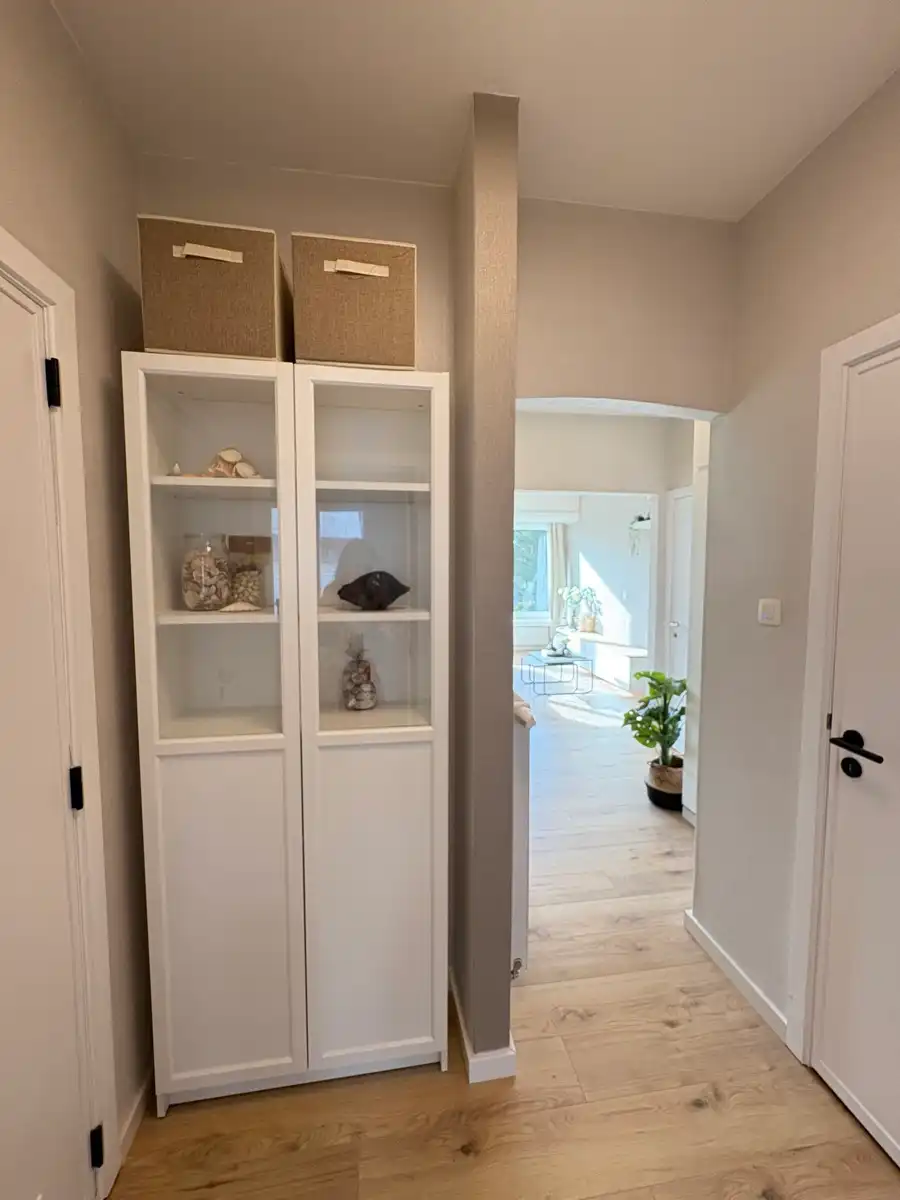 Luxueus afgewerkt en volledig gerenoveerd 2-slpk app. foto 12