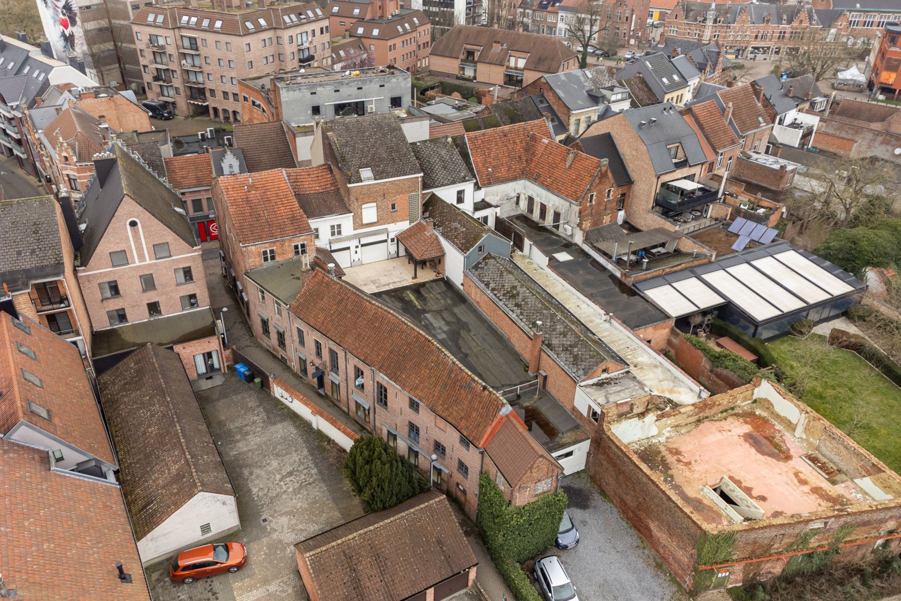 Historisch winkelpand in het centrum van Aarschot. foto 9