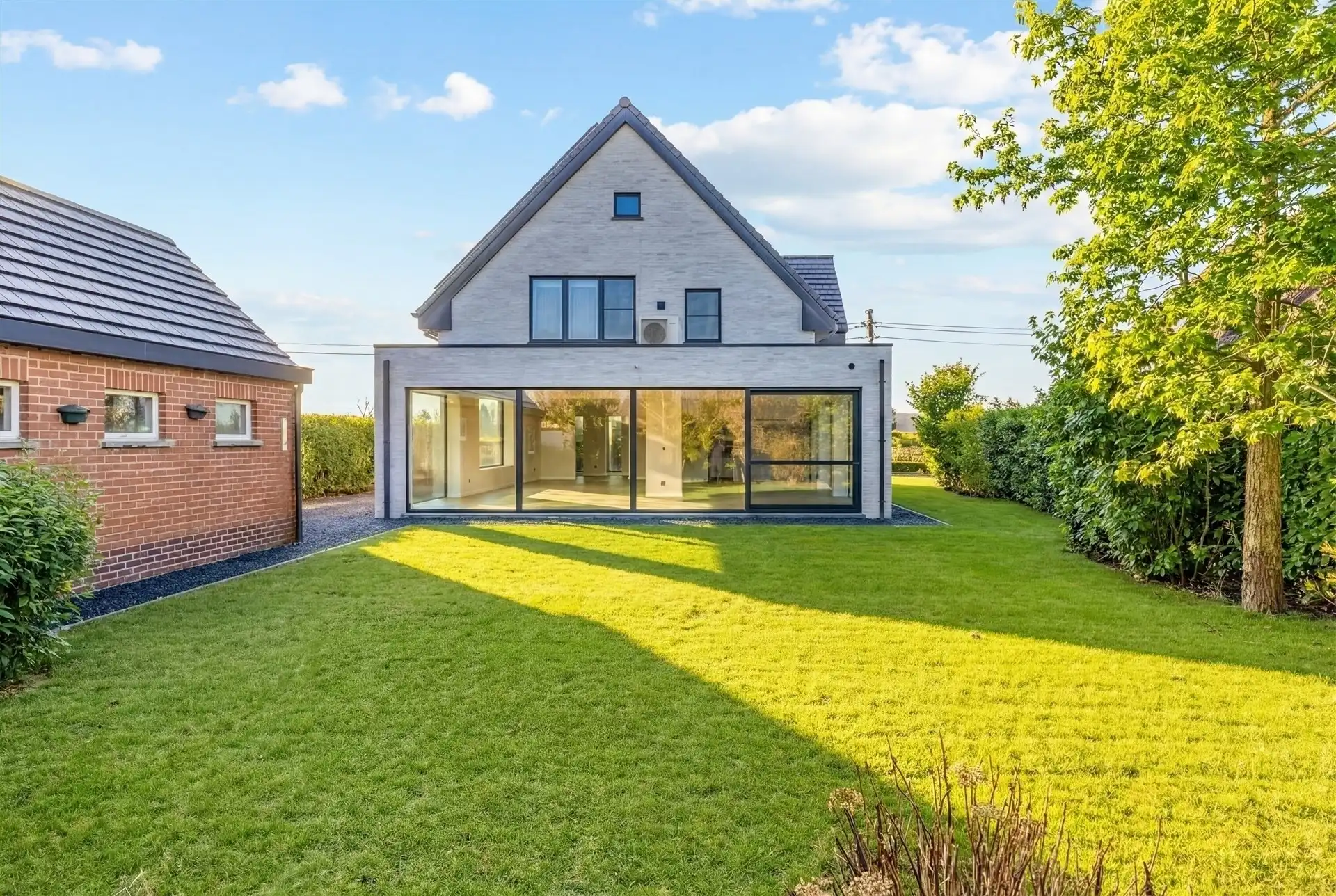 Exclusieve, energieneutrale villa met tuin en garage in Westrem foto 26