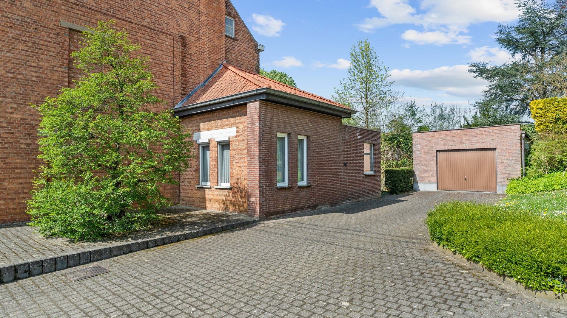 SINT JORIS WINGE - grote woning met grote tuin foto 26