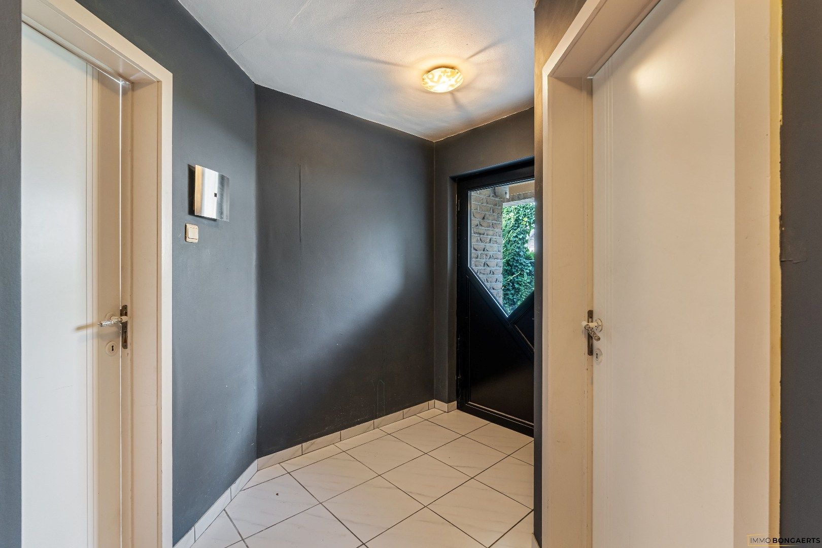 Ruime gezinswoning met 3 slaapkamers foto 14