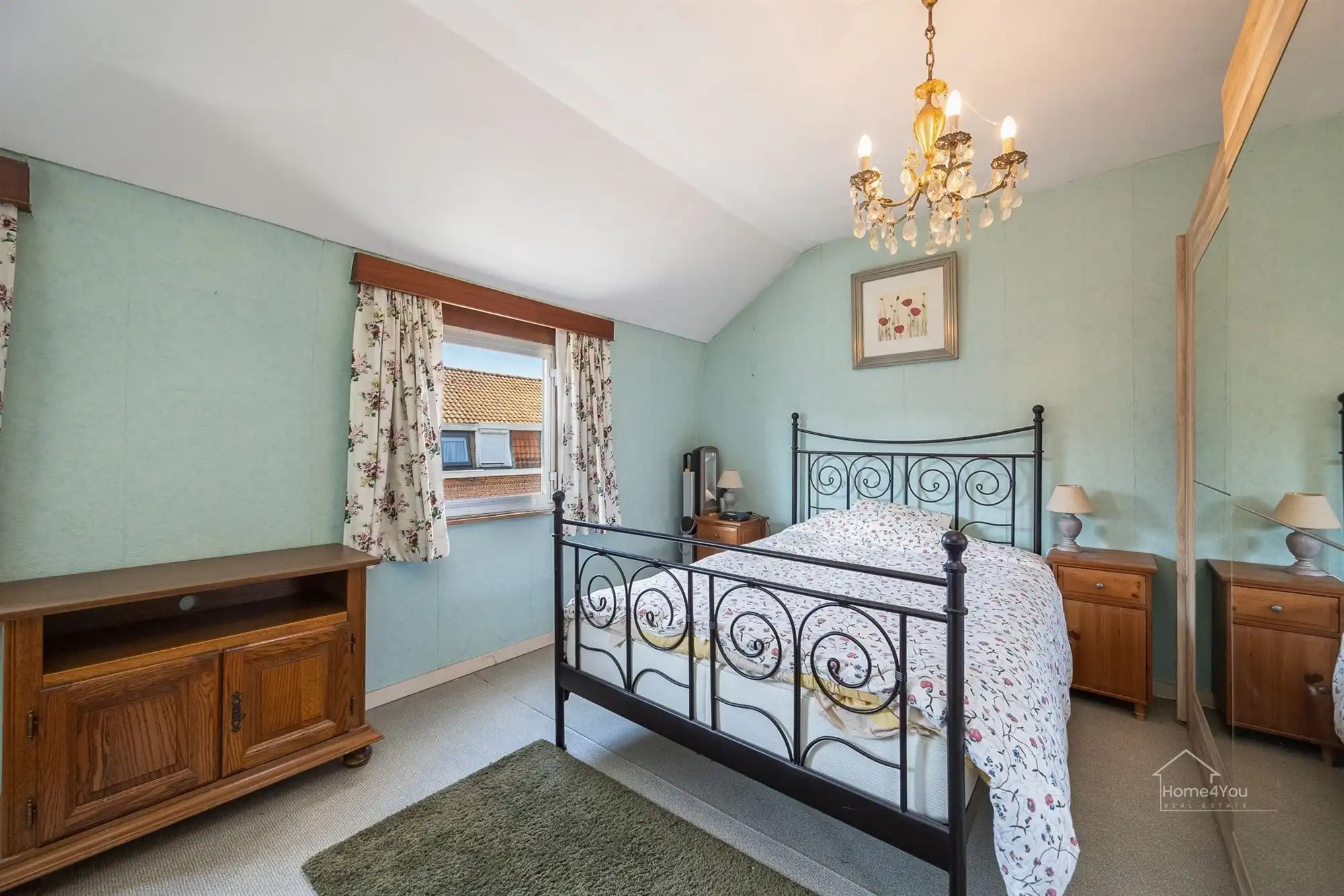 Te renoveren rijwoning met tuintje foto 8