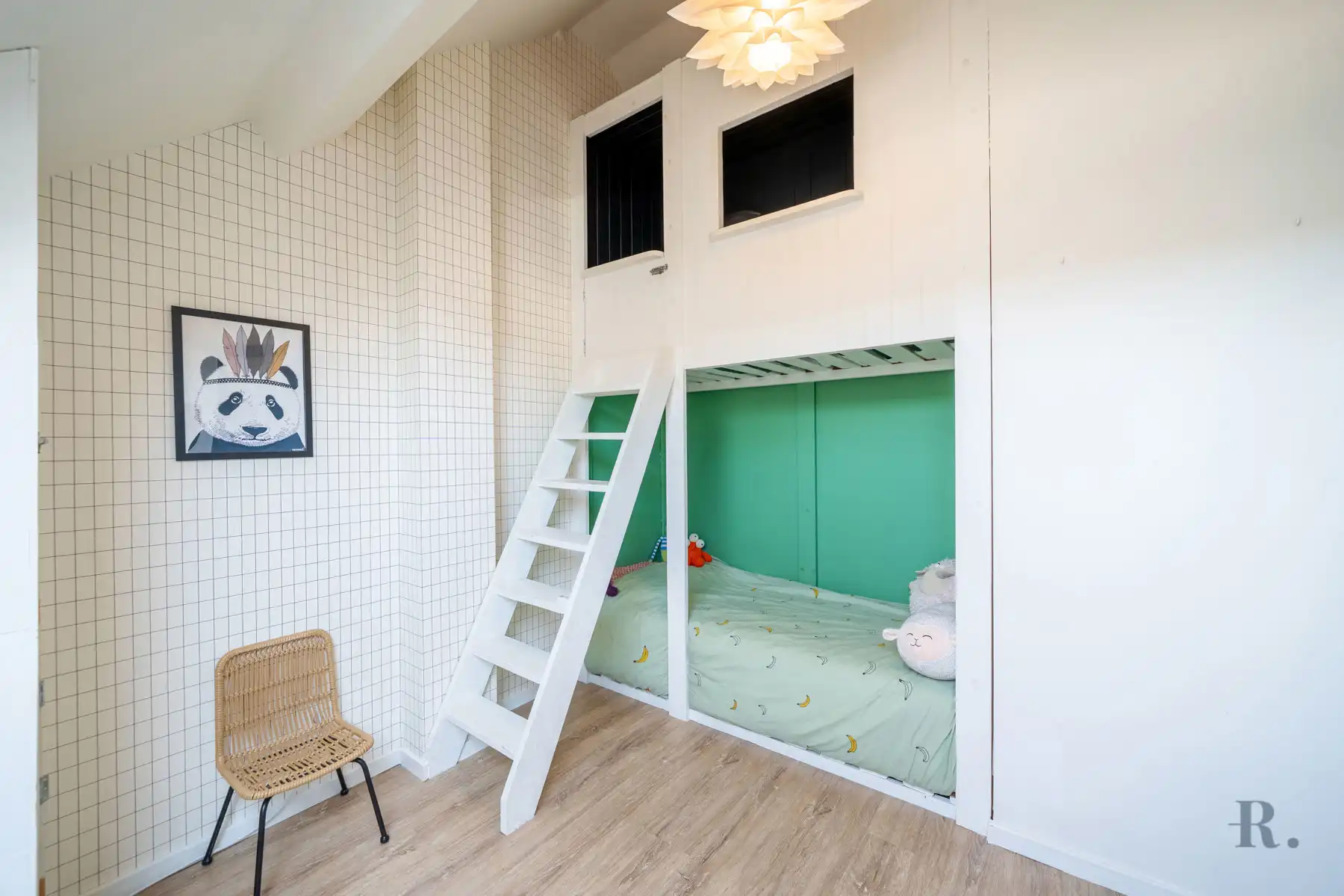 Instapklare stadswoning op toplocatie! foto 14