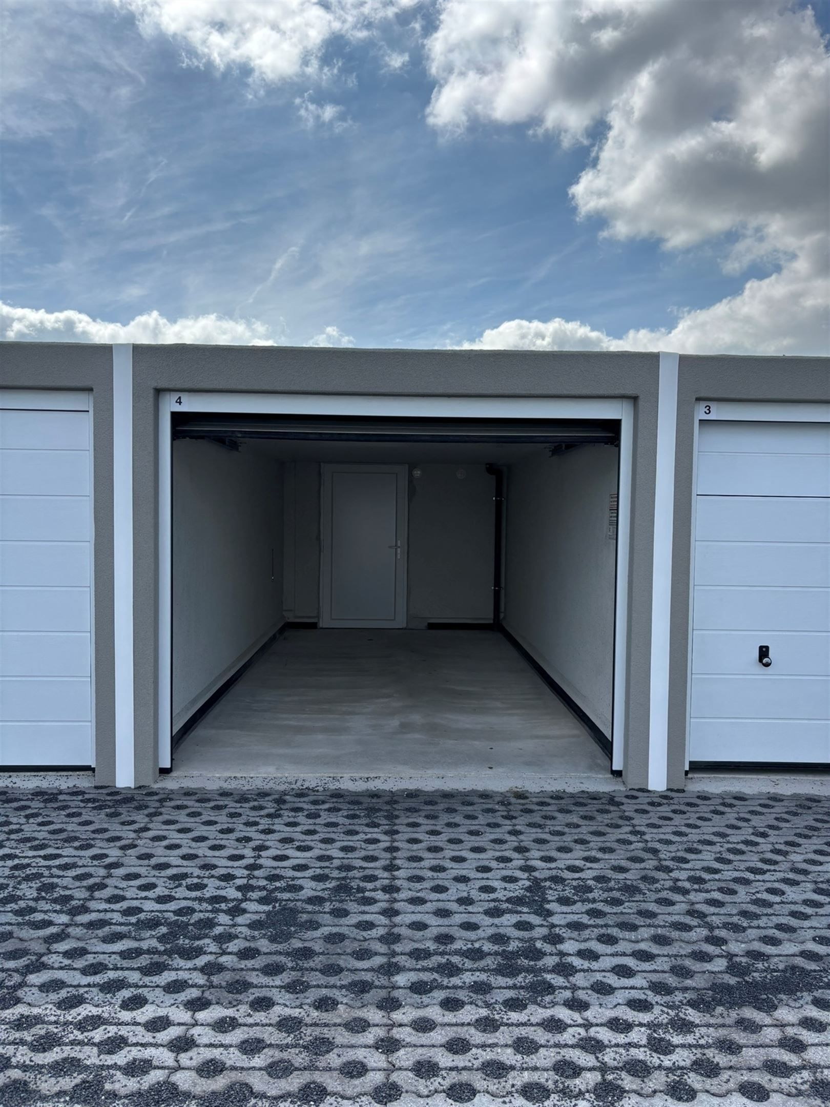 Bungalow met garage foto 20