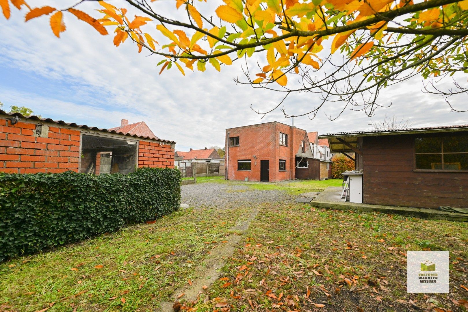 Bouwgrond met te slopen woning op 620m2 op centrale en rustige ligging te Ruddervoorde  foto 3