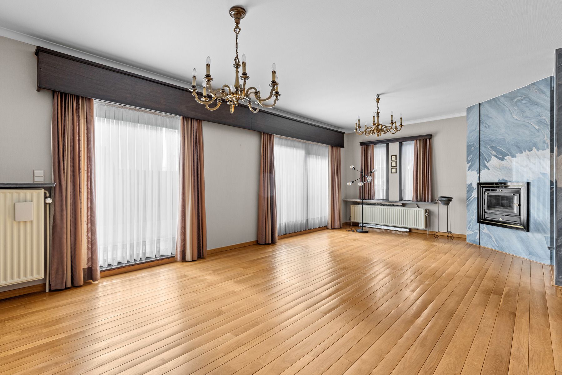 Perfect onderhouden woning met 4 tot meer slaapkamers.  foto 3