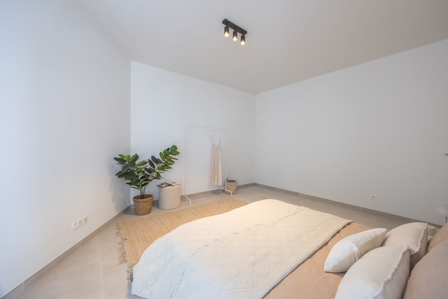 Nieuwbouwappartement met 2 slaapkamers vlakbij het centrum foto 20