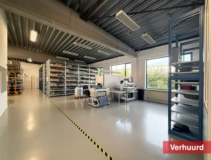 Sint-Niklaas - TE KOOP: Bedrijfsgebouw voor eigen gebruik of investering foto 9