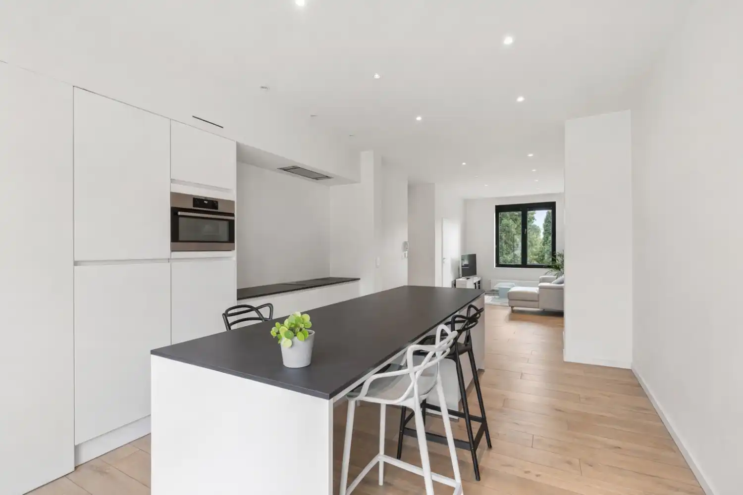 Appartement met 2 slaapkamers en 2 terrassen in Oostende foto {{pictureIndex}}