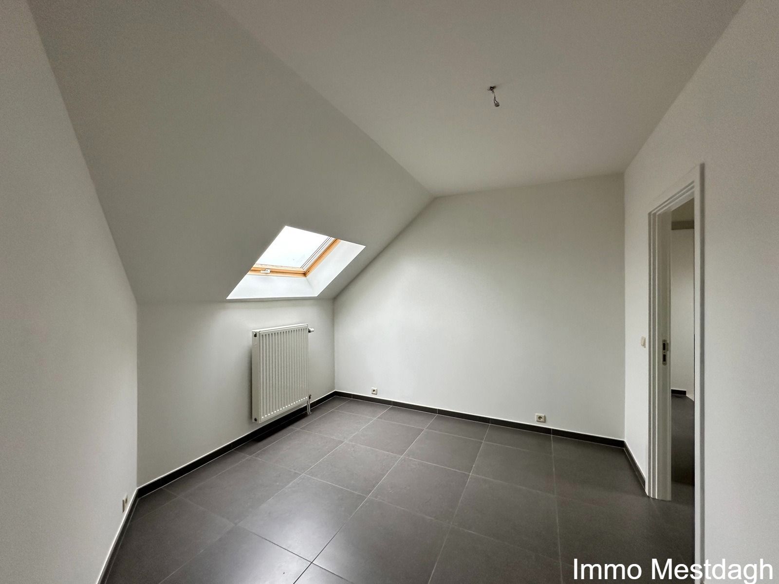 Opbrengsteigendom met 4 appartementen, 3 terrassen foto 4