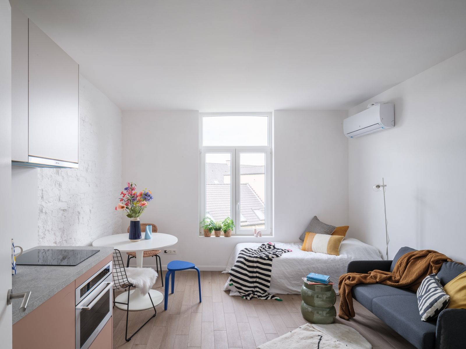 Lichtrijke gerenoveerde city flats te koop vlakbij centrum Gent foto 16