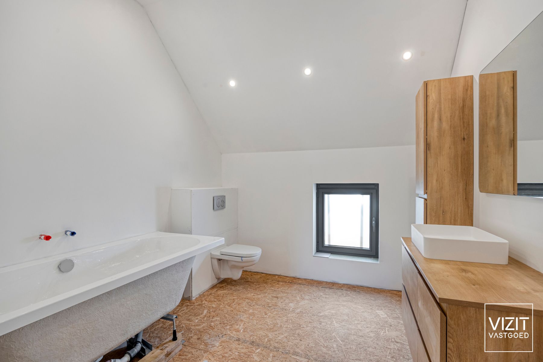 Karaktervolle woning met tuin en garage  foto 16