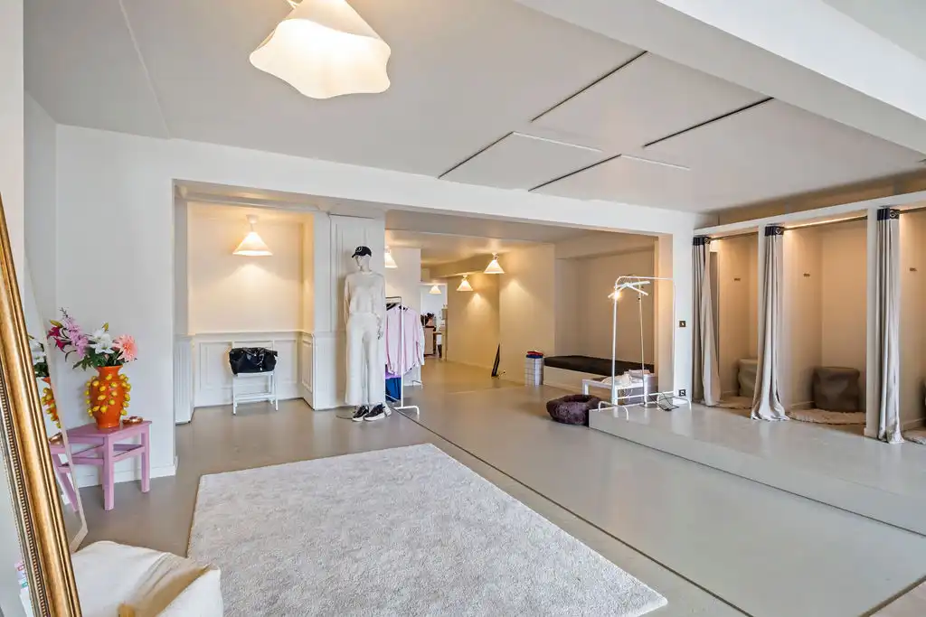 Uitzonderlijk handelspand in Avelgem! foto 10