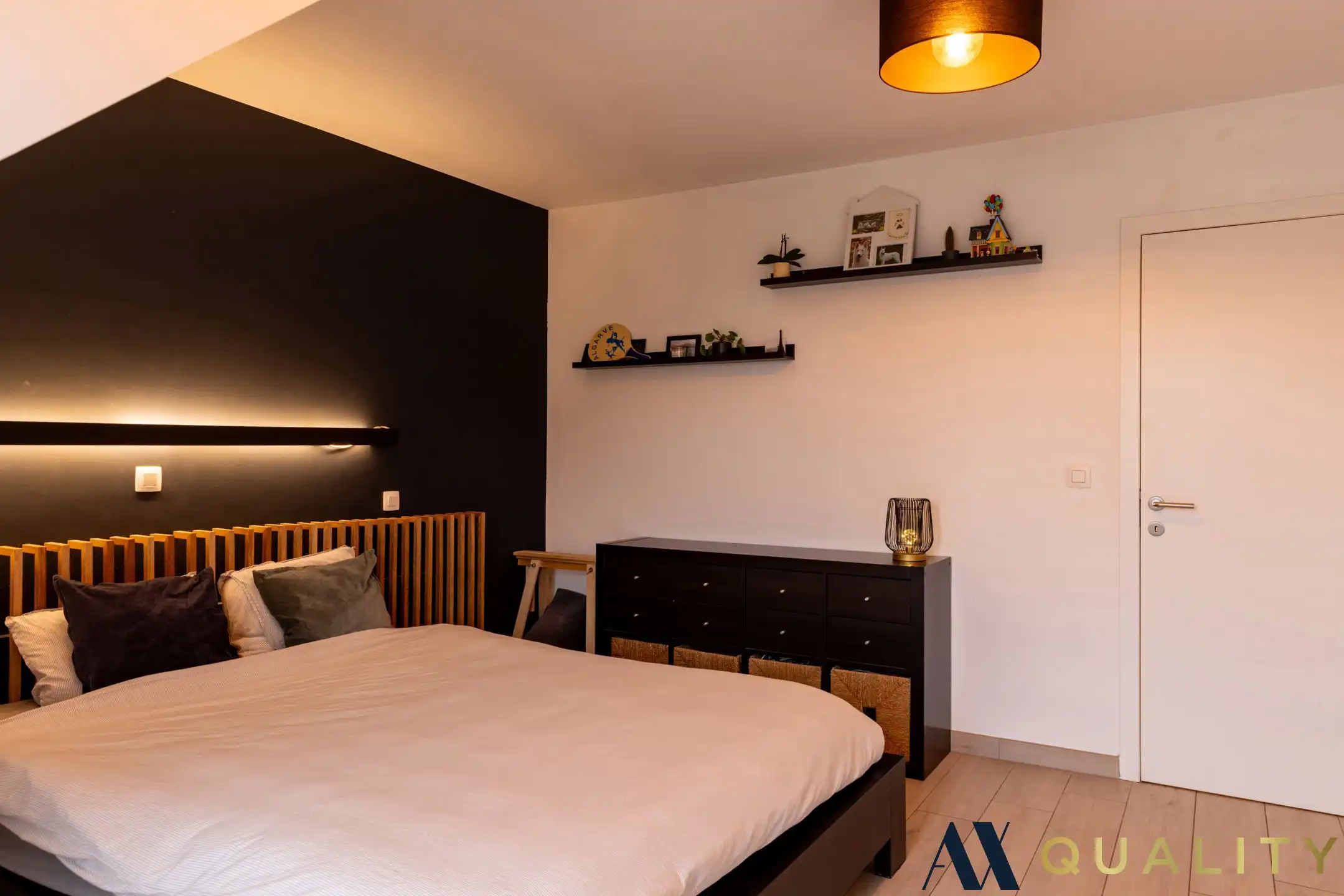 Instapklaar en energiezuinig appartement met 2 slaapkamers en carport te Bornem foto 8