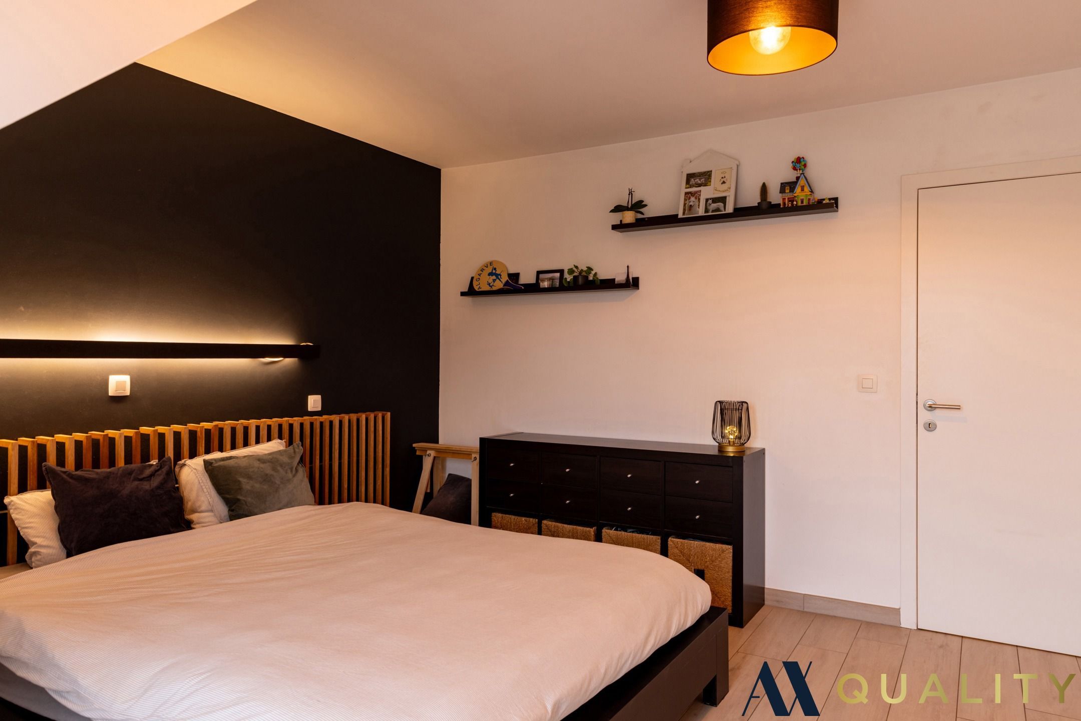 Instapklaar en energiezuinig appartement met 2 slaapkamers en carport te Bornem foto 8