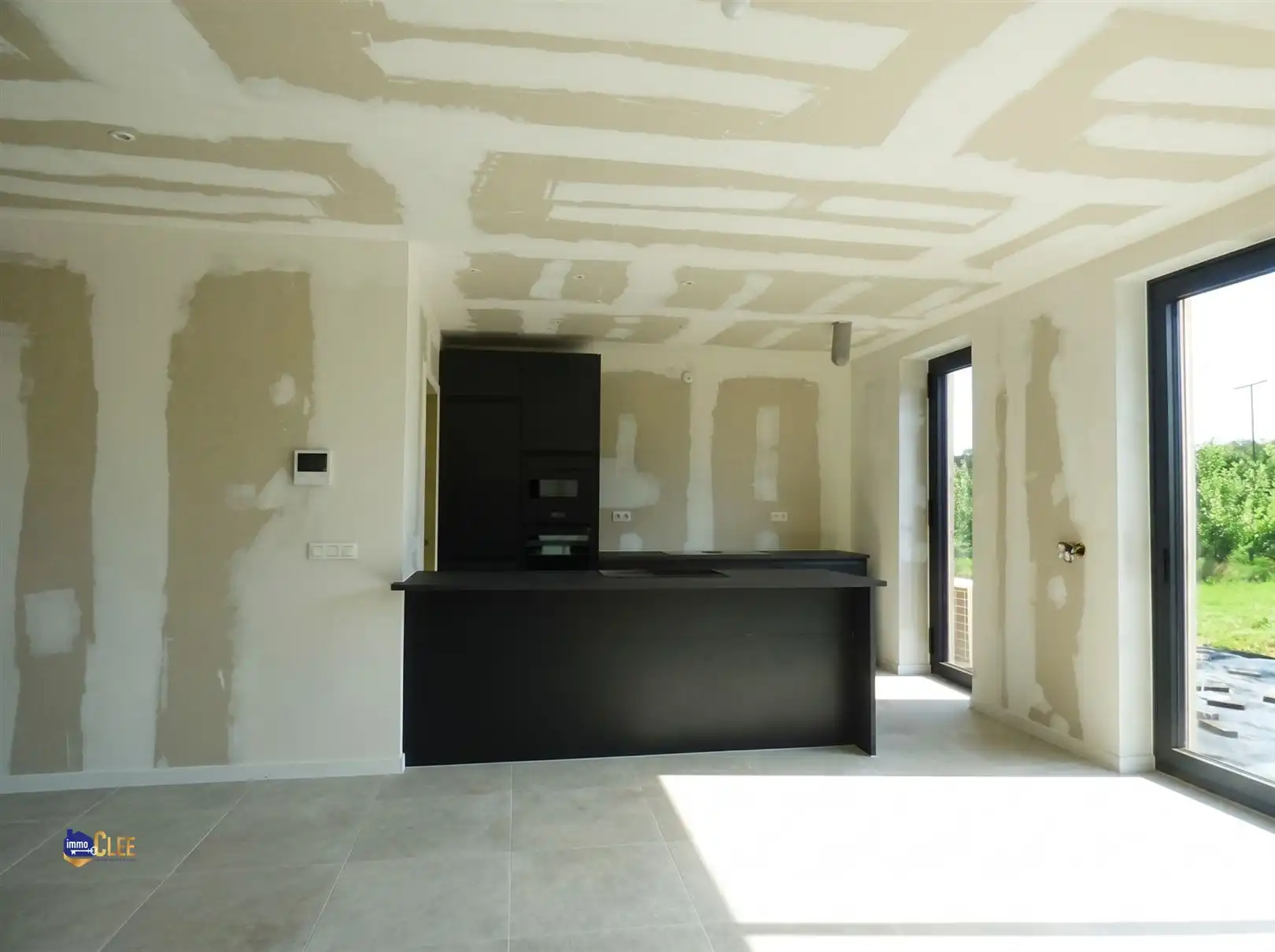 Moderne nieuwbouwwoning in rustige omgeving foto 5