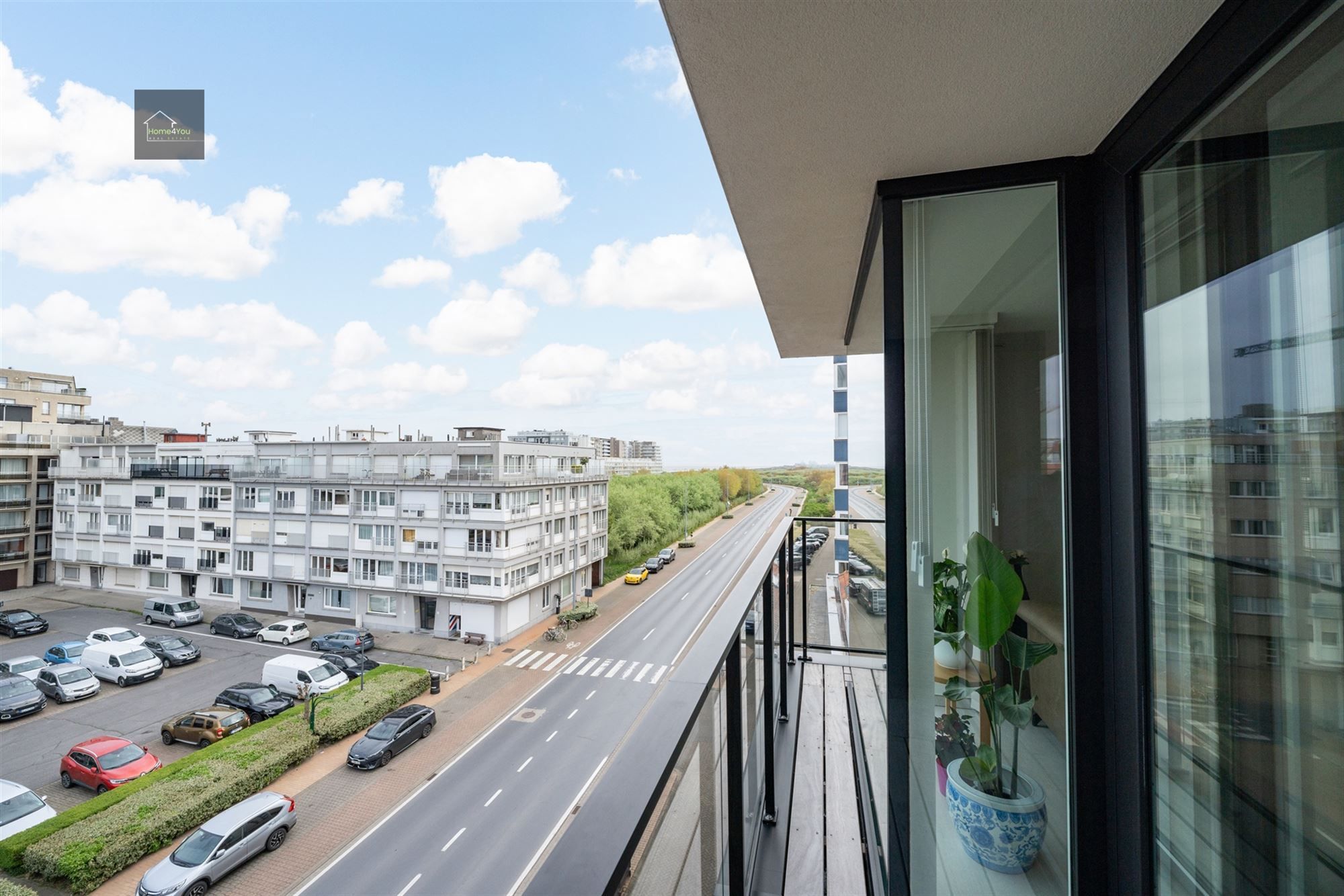 Exclusief nieuwbouwappartement met panoramisch uitzicht! foto 17