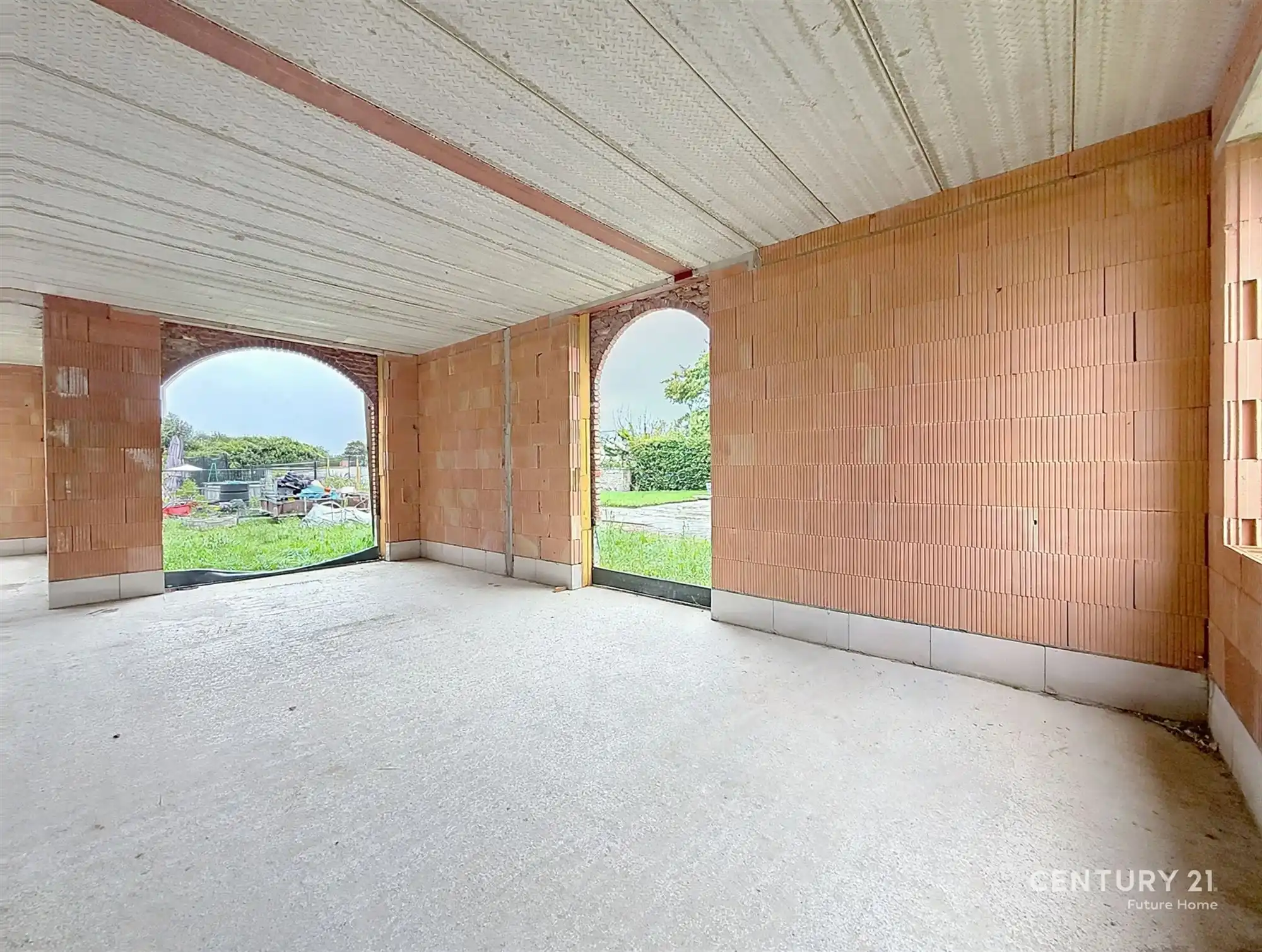 Prachtige ruwbouw woning met afgewerkt bijgebouw te koop! foto 8