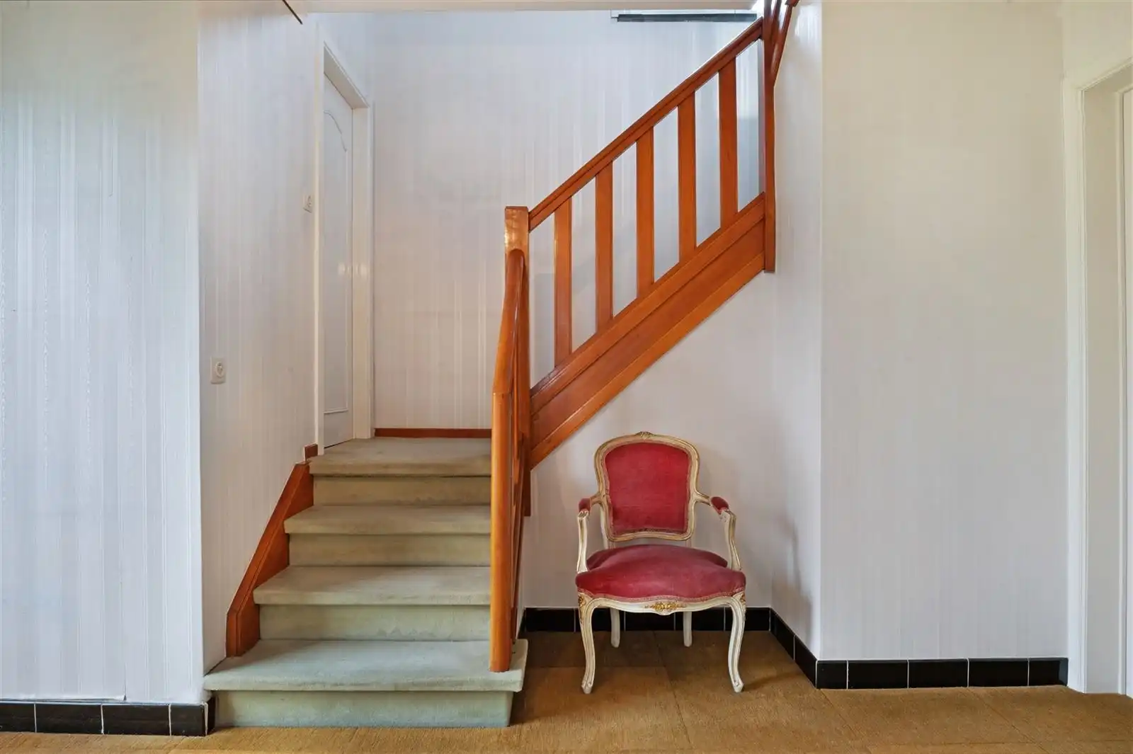 Charmante halfopen woning met tuin in het centrum van Ternat foto 13