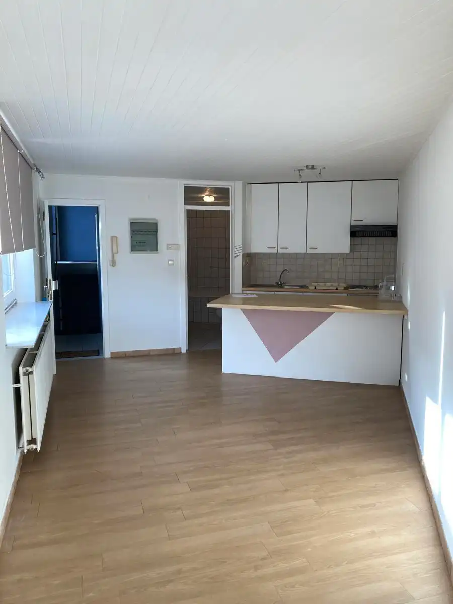 AALST - Instapklare studio foto 4