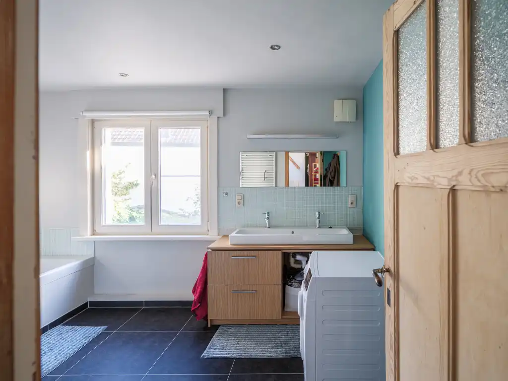 Instapklare stadswoning met tuin en dakterras nabij de Coupure foto 13