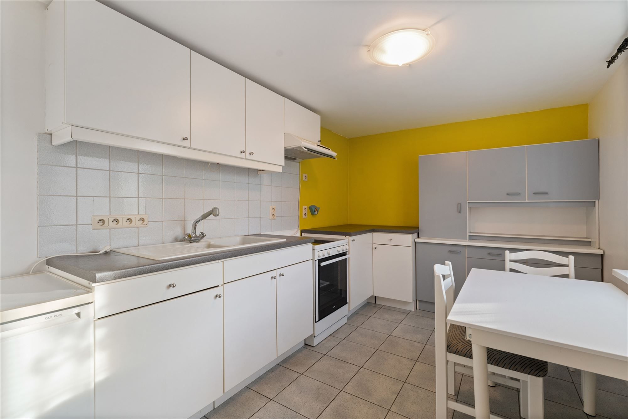 GOED ONDERHOUDEN WONING MET 2 SLAAPKAMERS RUSTIG GELEGEN OP EEN PERCEEL VAN 4A27CA TE LEOPOLDSBURG foto 9