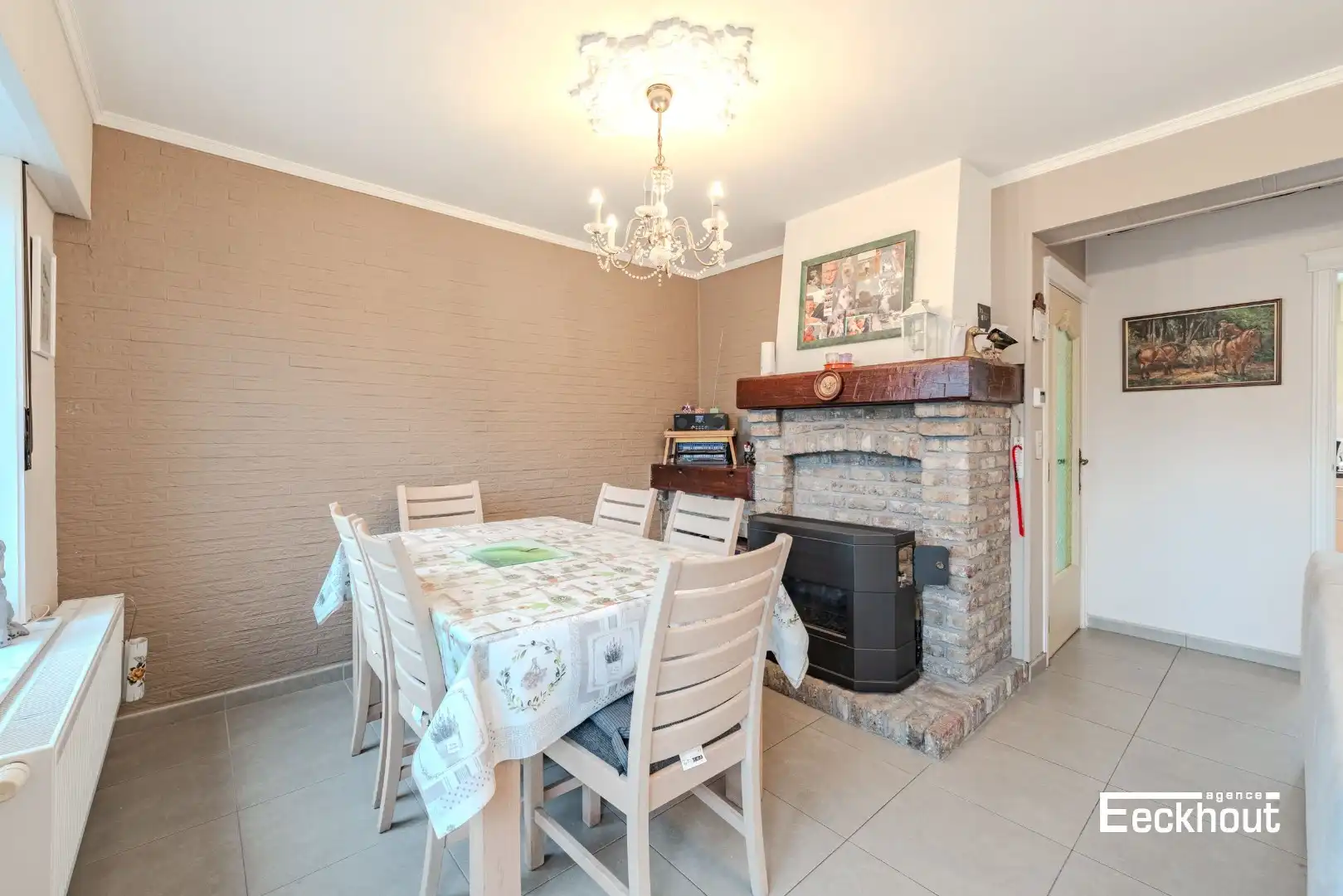 Charmante halfopen woning met zonnige tuin! foto 5