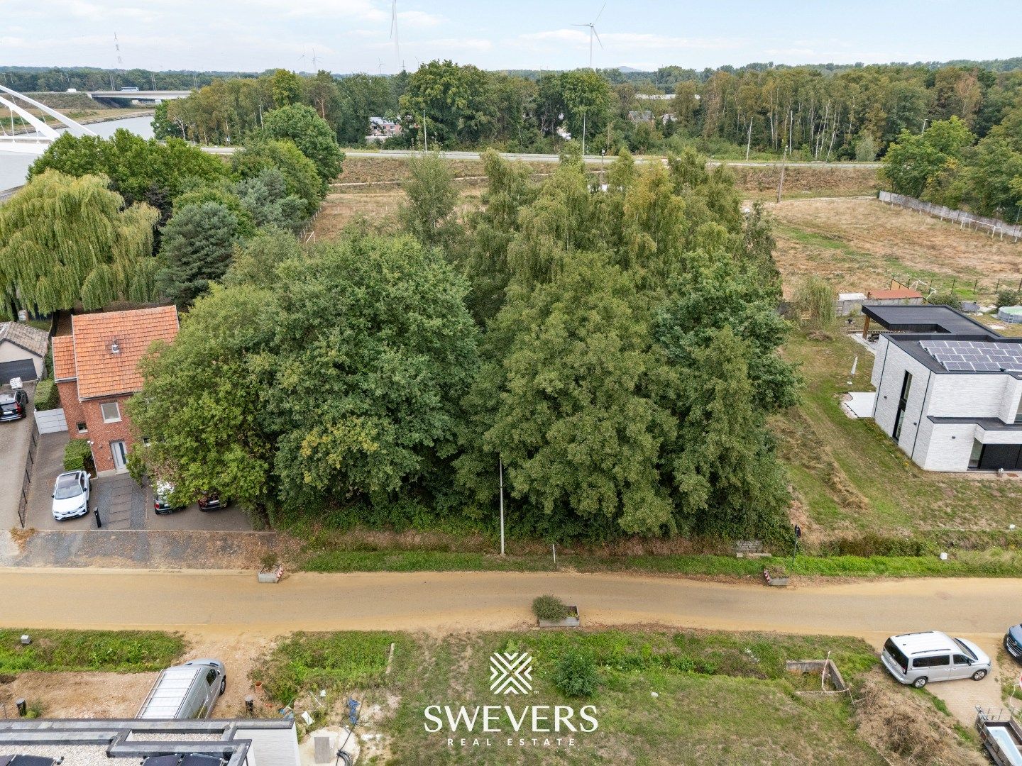 Knappe bouwgrond voor riante woning op 16a10ca in Viversel  foto 12