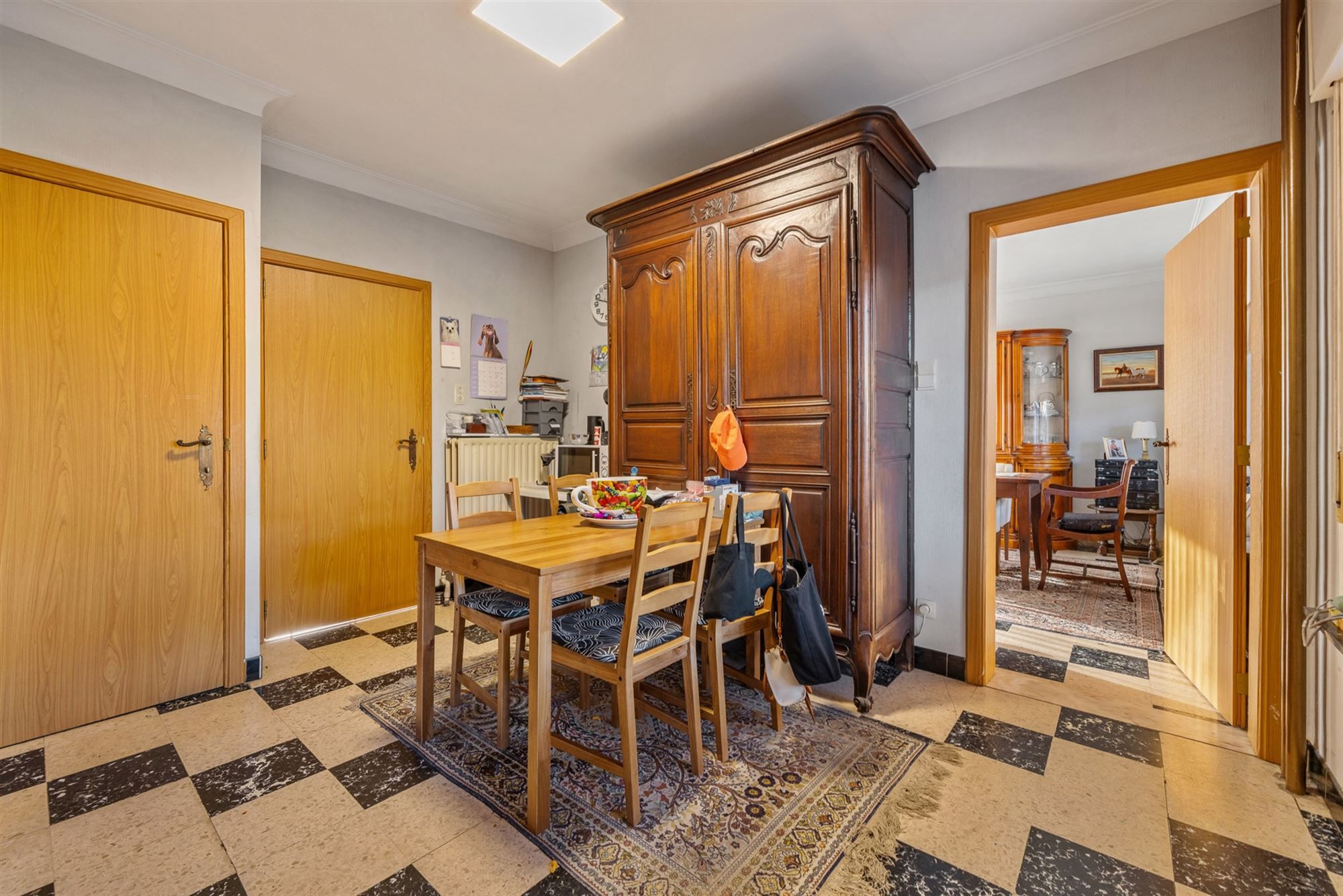 CHARMANTE,DEELS GERENOVEERDE WONING , GEEN RENOVATIEPLICHT !  foto 9