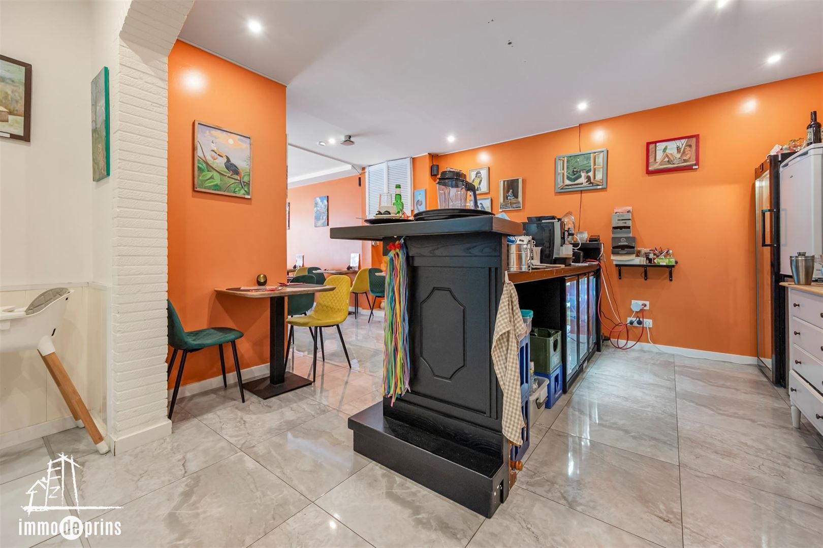 Opbrengsteigendom winkel met woonst  foto 7