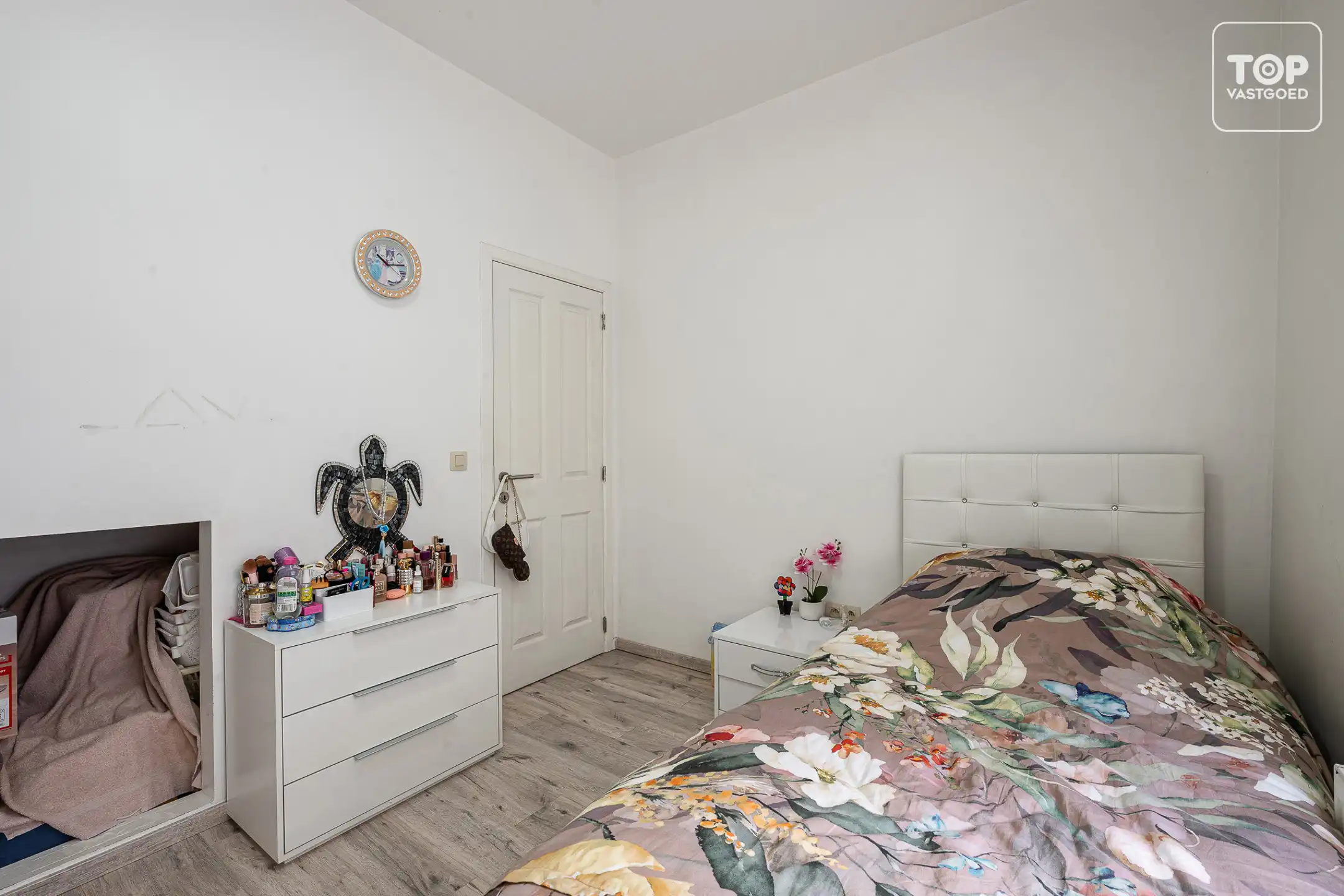 Instapklare woning met 4 slaapkamers op gunstige locatie. foto 18