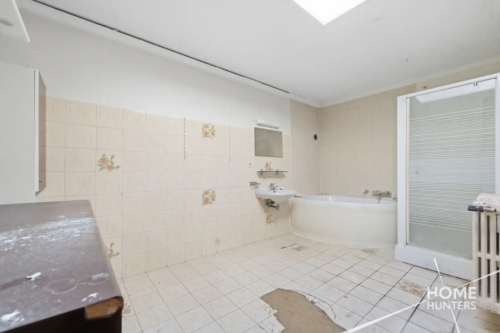 UITZONDERLIJK BEDRIJFSGEBOUW MET 2.268 M² LOODSRUIMTE EN 528 M² KANTOREN IN IEPER foto 32