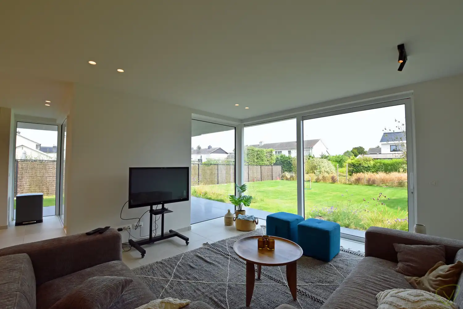 Prachtig gerenoveerde woning gelegen in de Witte Wijk met een luxeueze afwerking. foto 11