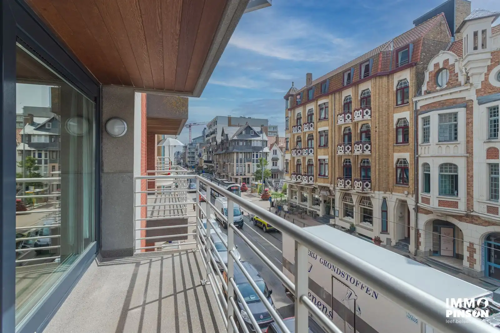 Appartement met twee slaapkamers met balkon in centrum foto 4