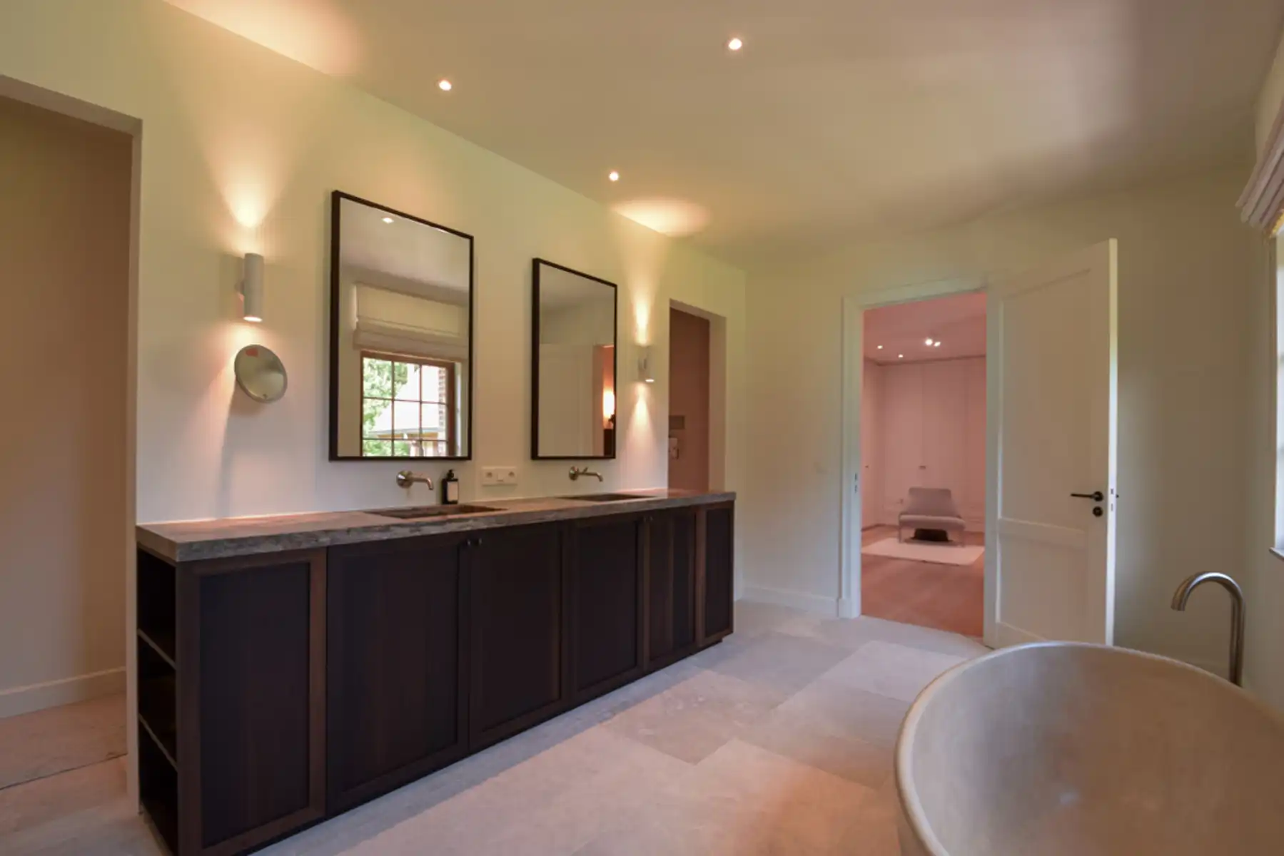 HYPERDELUXE ENGLISH COURTHOUSE VILLA OP ABSOLUTE TOPLOCATIE foto 35