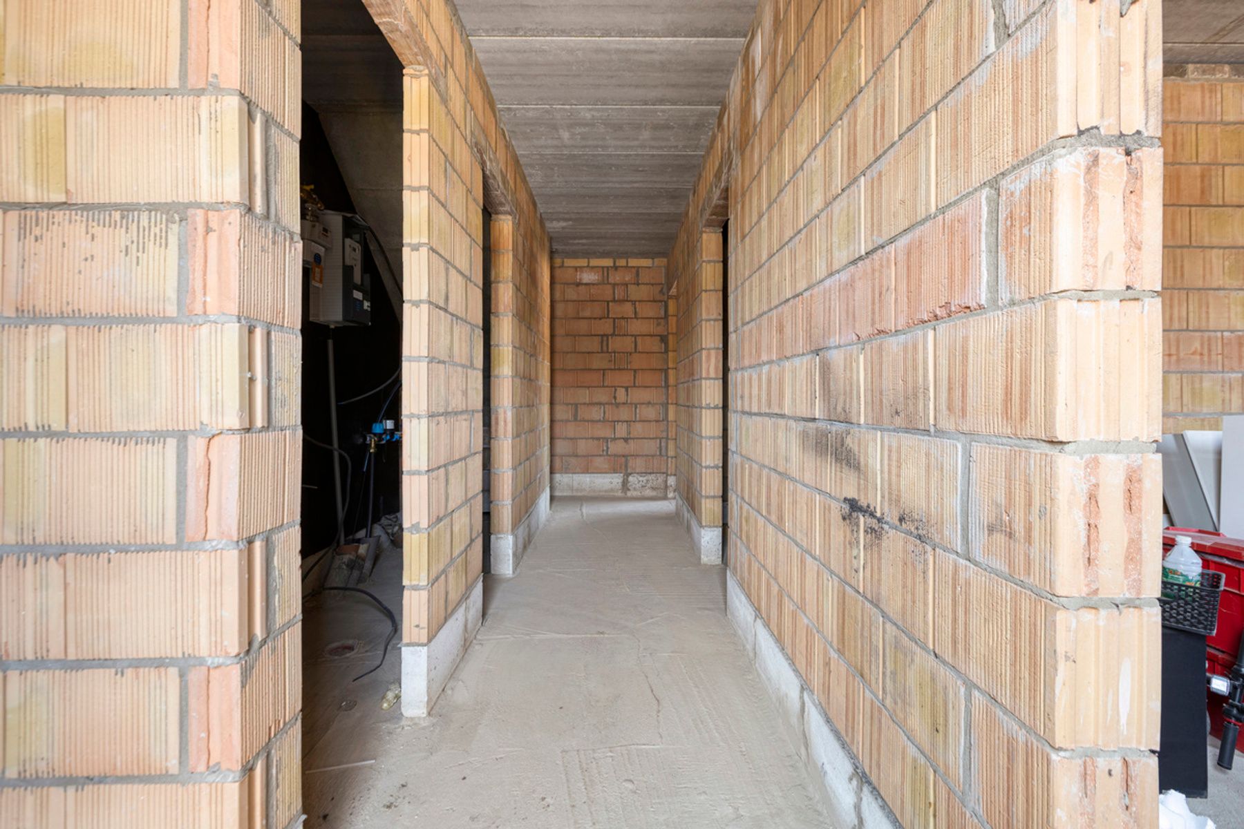 Nieuwbouwwoning ZONDER BTW met tal van materiaal inbegrepen (registratierecht 2%) foto 5