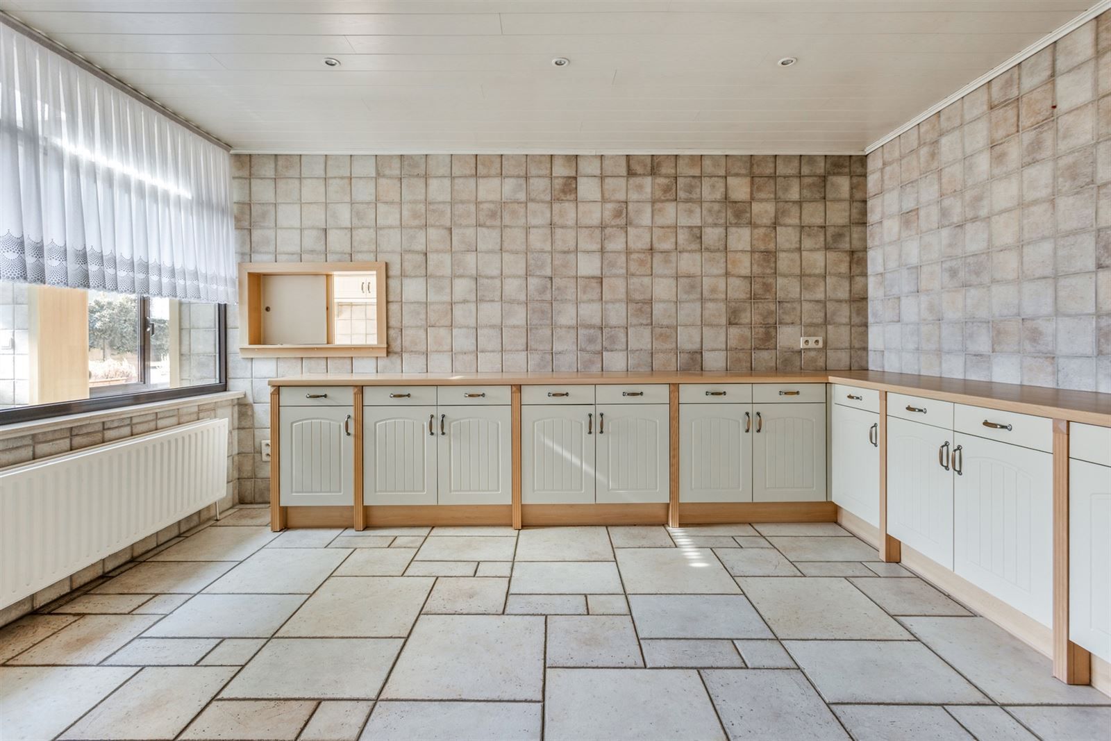 Ruime woning nabij Rivierenhof!  foto 4