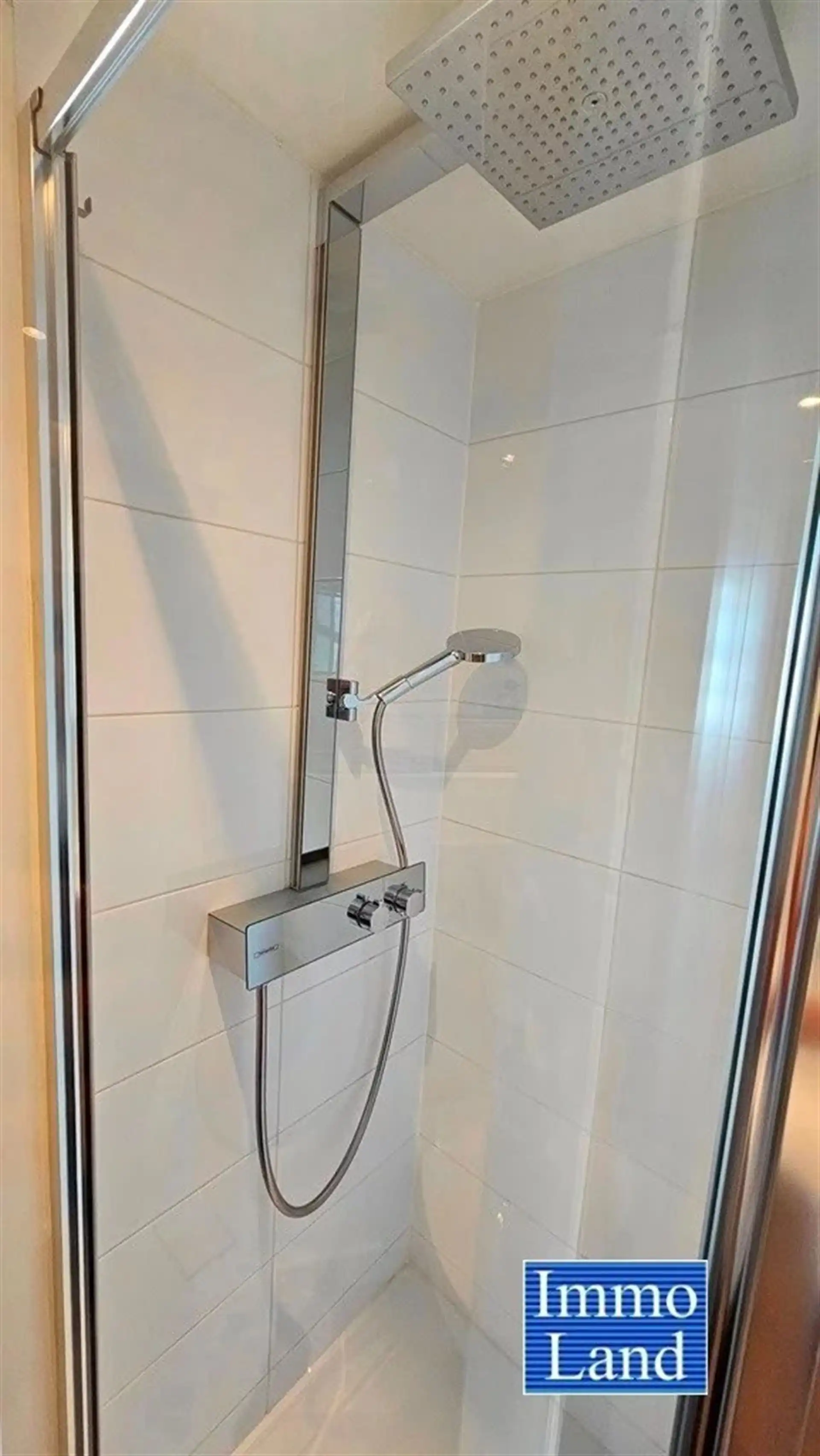 Te koop: Modern en volledig gerenoveerd appartement in het centrum van Hasselt. foto 11