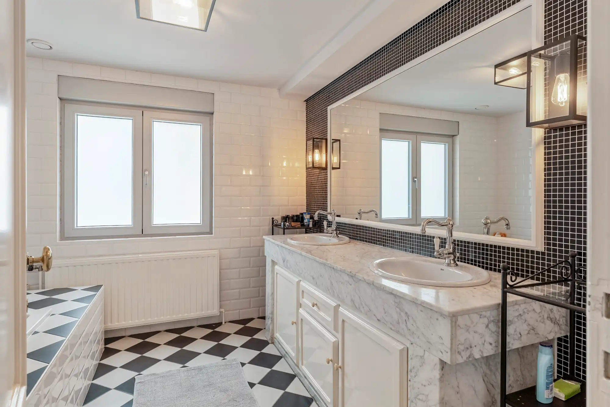 Stijlvolle, volledig gerenoveerde villa in een rustige, groene omgeving te Eksel foto 15