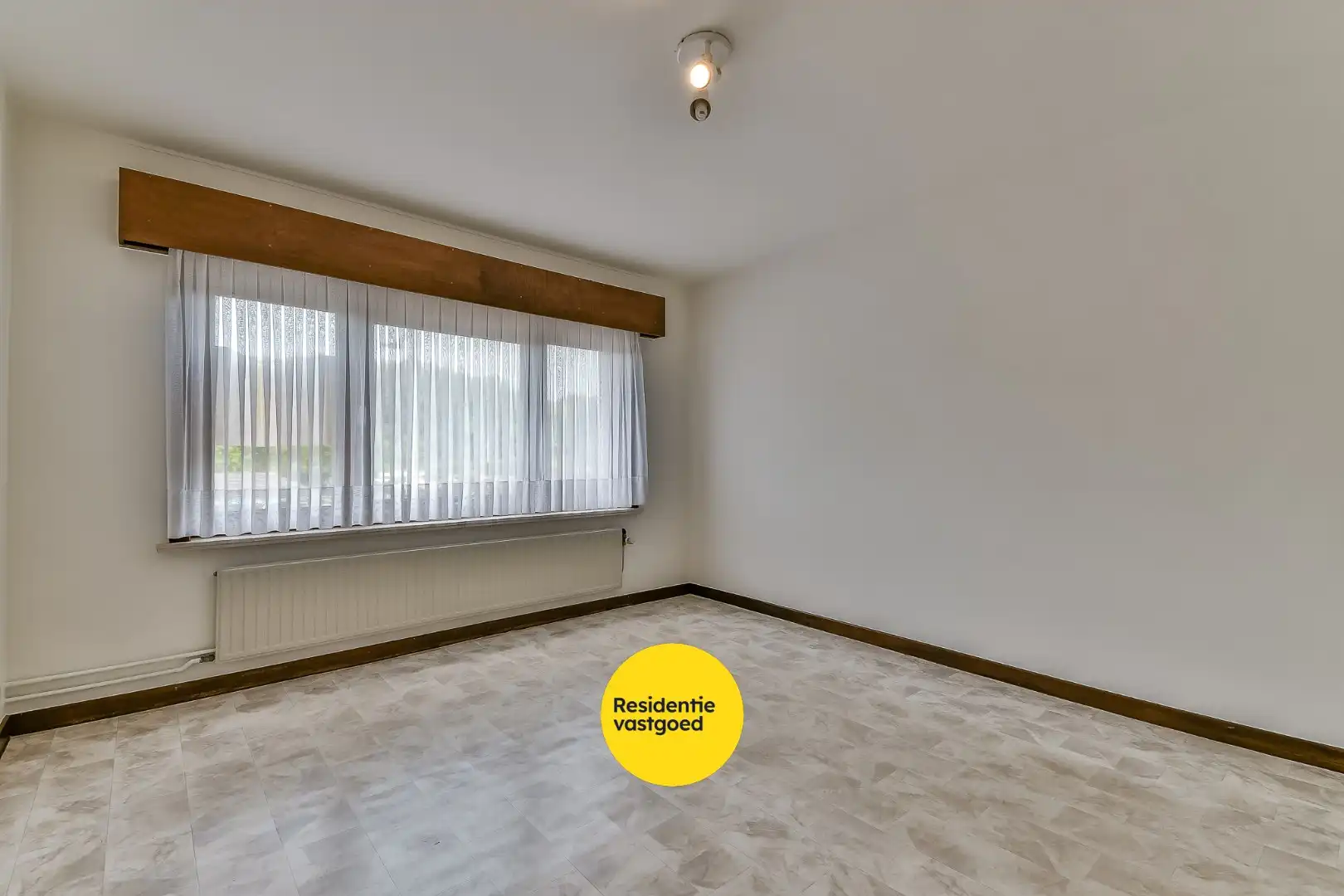 Woning met 3 slaapkamers en tuin, vlak aan het strand van Bredene foto 11