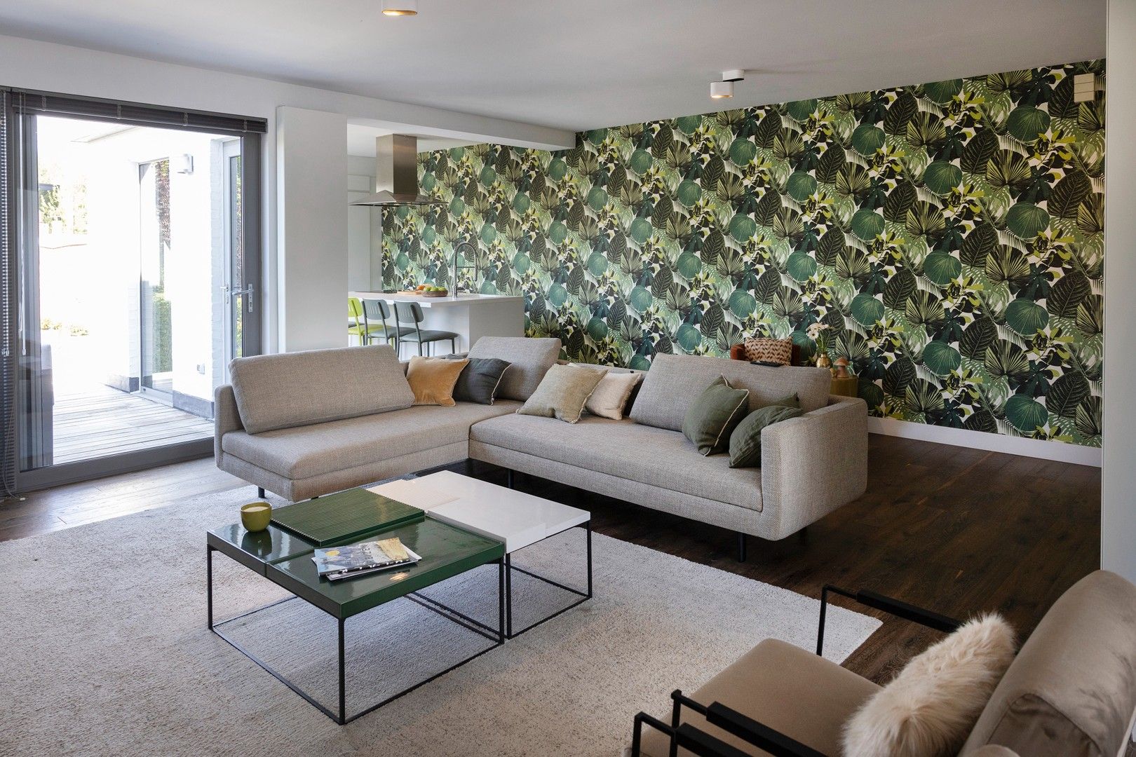 Strak ingerichte & instapklare burgerwoning. foto 6