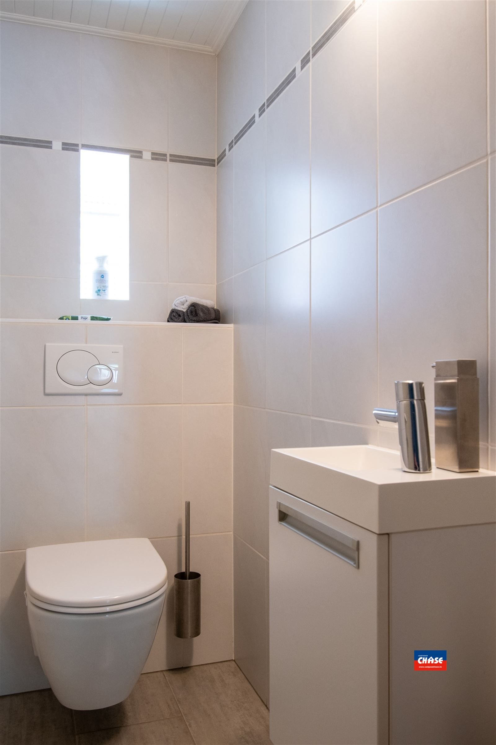 Prachtige bel-étage met drie slaapkamers!  foto 19