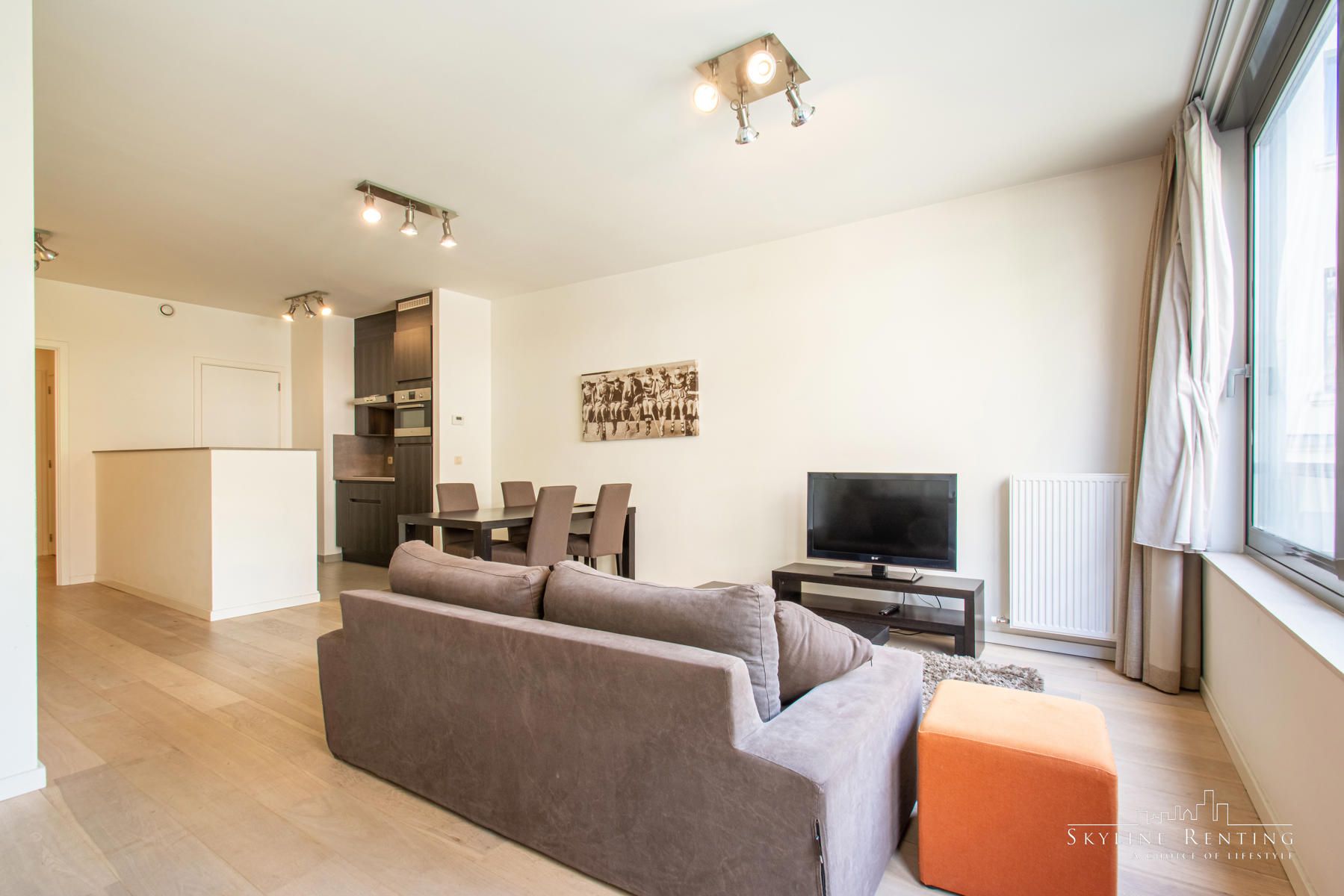 Gemeubeld appartement 1 SLPK (Sint-Katelijneplein) - TERRAS foto 4