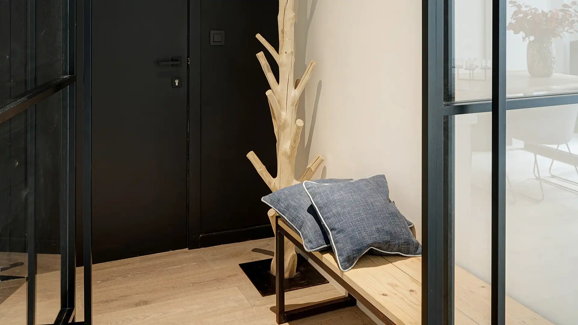Gerenoveerd appartement met 3 slaapkamers en zijdelings zeezicht te Knokke foto 12