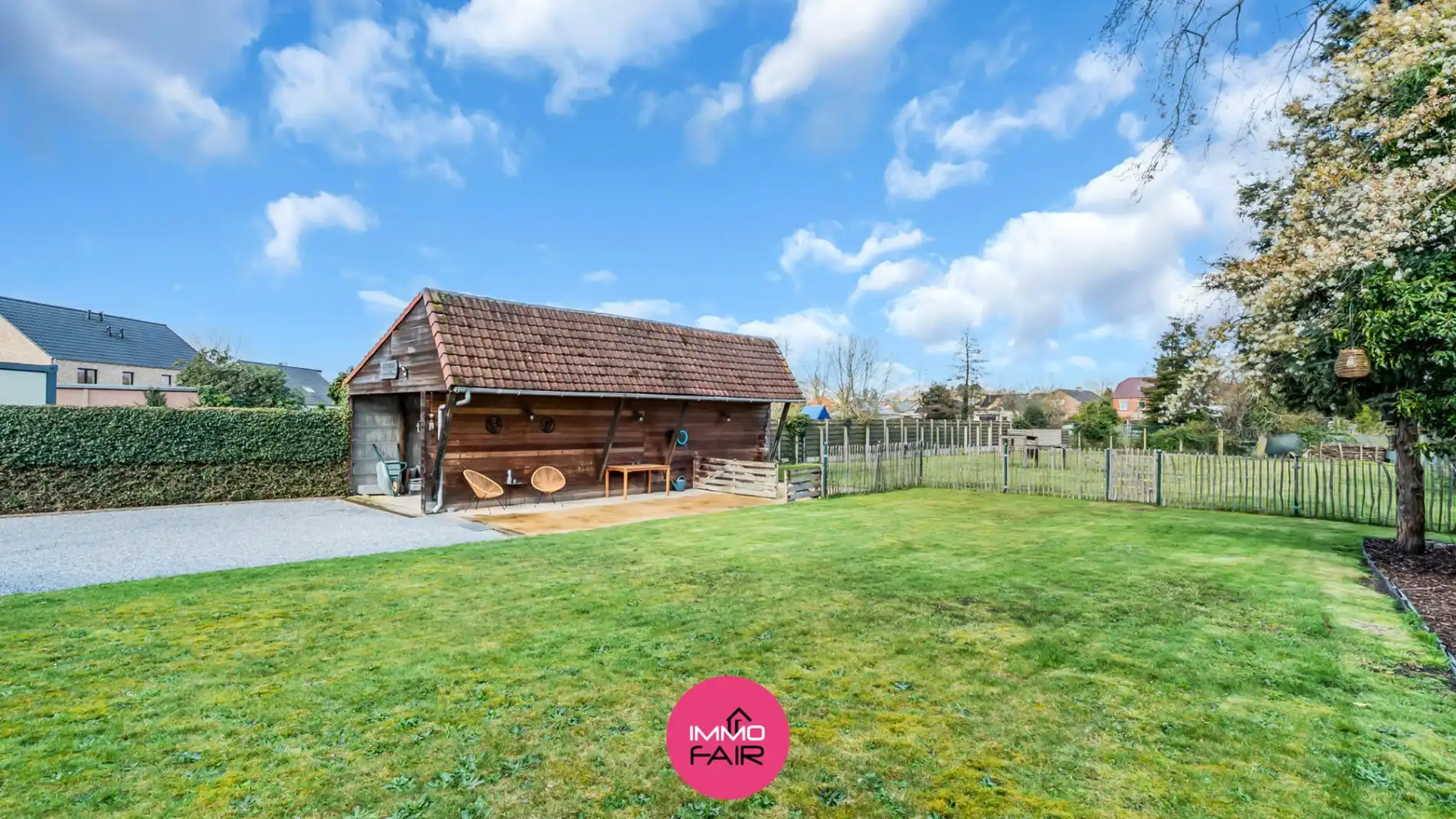 Instapklare bungalow met royale tuin op rustige topligging in Houthalen foto 15