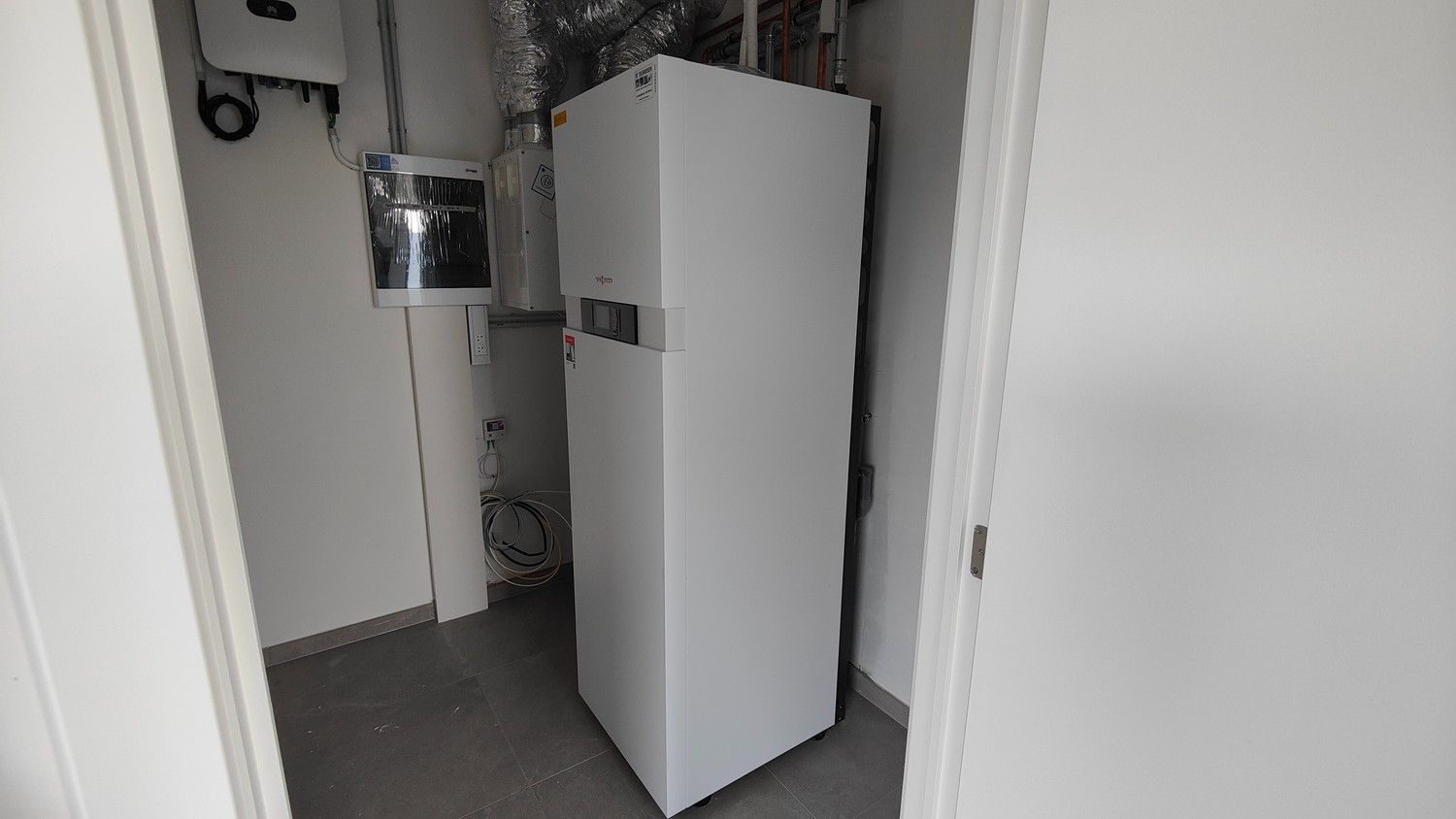 Recent appartement met 2 slpks en terras + garage foto 15