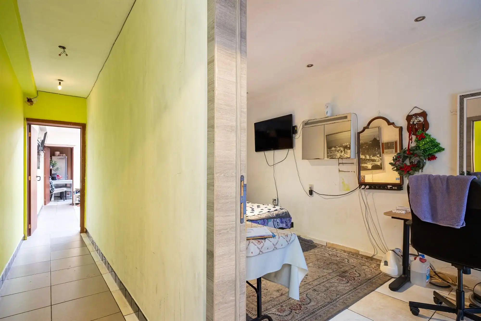 Opnieuw te koop: Te renoveren arbeidersw. met 3 slpk. en tuin foto 17